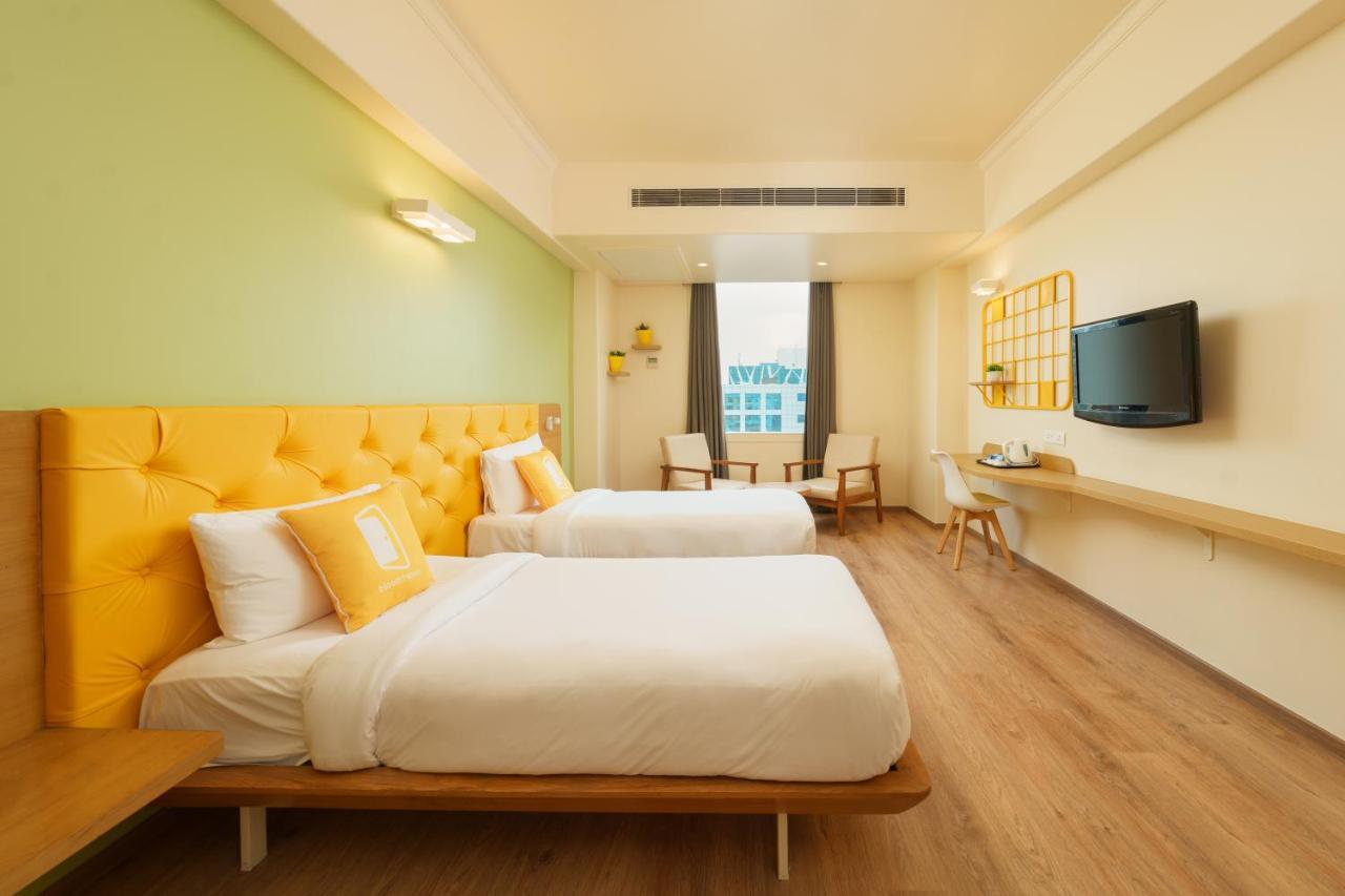 Bloom Hotel - Sector 62 نويدا المظهر الخارجي الصورة