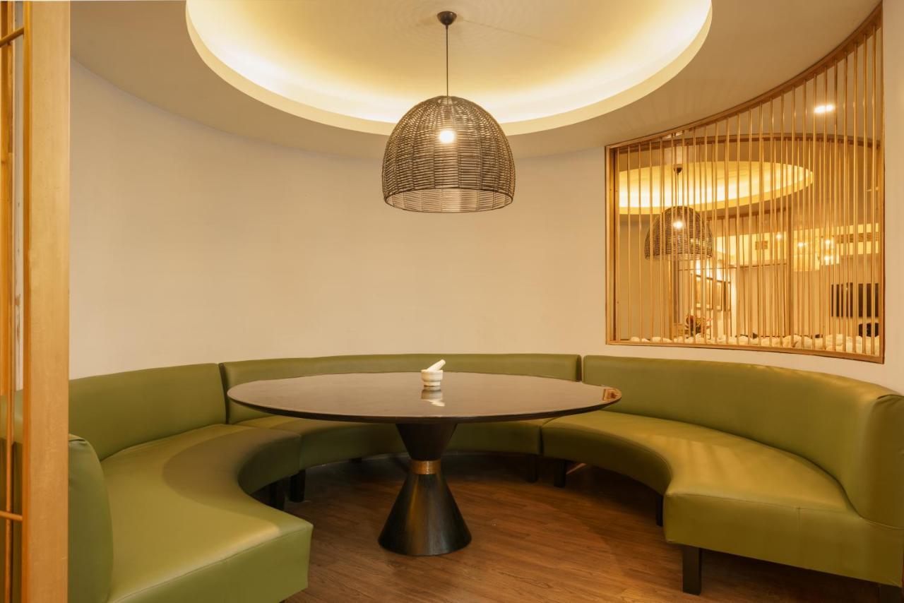 Bloom Hotel - Sector 62 نويدا المظهر الخارجي الصورة