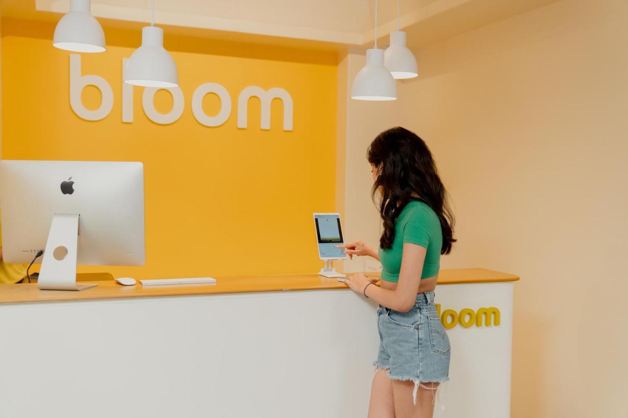 Bloom Hotel - Sector 62 نويدا المظهر الخارجي الصورة